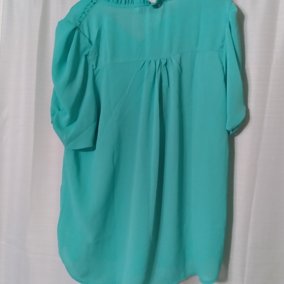 Blouse - Picture 2 of 3